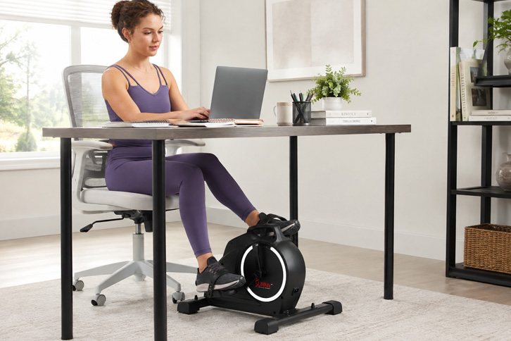Sunny Health & Fitness 2-in-1 Smart Pedal Exerciser - Con App y Bluetooth